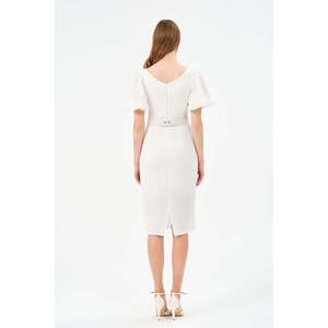 Chemise décontractée pour femme DANS, couleur écru, coupe classique, tissu respirant, disponible en tailles 38-42 pour un usage quotidien - Product Image 2