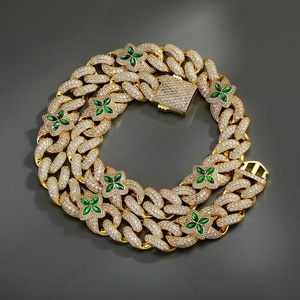 Trébol de cuatro hojas transfronterizo europeo y americano Cadena cubana Collar de diamantes para hombres Esmeralda de hip-hop - Product Image 3