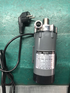 <span class=keywords><strong>Pompa</strong></span> per Birra Artigianale da 20W in Acciaio Inox di Grado Alimentare con Motore Magnetico Permanente Potenziato - Product Image 4