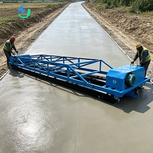 Pavoir à béton de haute qualité, à poutre vibrante suspendue, pour nivellement de béton, rouleau compacteur routier, machine à niveler le béton - Product Image 1