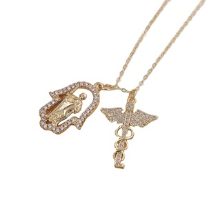 Collier Main de Fatima en Zircon Cubique <span class=keywords><strong>Micro</strong></span>-Pavé pour Anniversaire, Finition Longue Durée, Bijoux Catholiques en Gros - Product Image 3