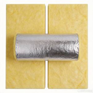 Vente d'usine : Panneau de toiture en laine de verre isolant thermiquement avec feuille d'aluminium - Product Image 2