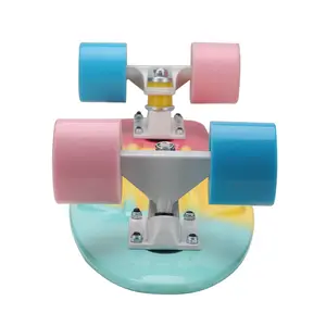 Ruote personalizzate all'ingrosso per bambini Skateboard Skate Board surface Custom Complete per adulti ragazzi per ragazze professionali