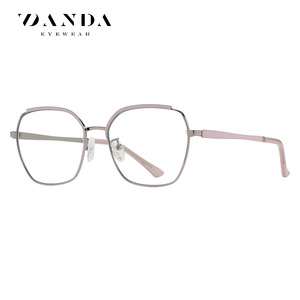 Danda Eyewear Gafas ópticas de metal con montura completa para mujer JS8636 Lentes transparentes Tamaño mediano - Product Image 5