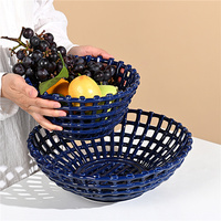 Handgemaakte Weave Donkerblauwe Kleur Fruit Keramische Mand Rooster Holle Druif Of Banaan Of Apple Porselein Mand