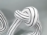 Vase de bureau abstrait en céramique, moderne, fait main, écologique, style Pop Art Déco, avec nœud triangulaire gravé, de JIA, pour salon, anniversaire