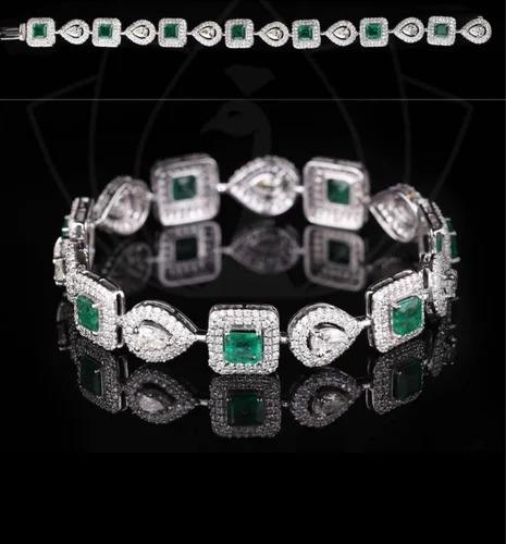 ตามที่แสดงเป็นภาพ