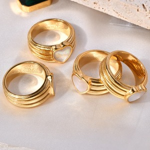 Anillos de dedo de acero inoxidable con rayas de corazón de concha blanca Vintage, joyería chapada en oro de 18 quilates, anillo impermeable delicado a la moda - Product Image 3