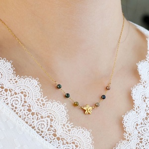 Collares de Moda 2026, Joyería Minimalista Hipoalergénica, Collar de Estrella de Mar en Acero Inoxidable 316L con Baño de Oro de 18k para Mujer - Product Image 4