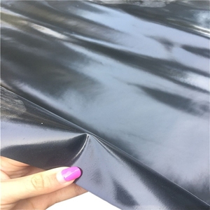 Geomembrana de estanque de peces lisos de HDPE grande hecha en China, revestimiento de tanque de estanque de granja para granja de peces, Geomembrana de polietileno de alta densidad - Product Image 5