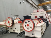 Concasseur à mâchoires fin Hongxing Mining Quarry PEX 300*1300, moteur AC 55 kW, 16-105 Tph, pour granit et construction, pièces de rechange longue durée