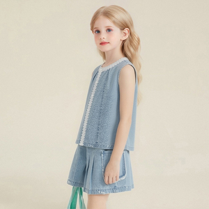 Set Estivo <span class=keywords><strong>per</strong></span> <span class=keywords><strong>Bambine</strong></span>: Top Senza Maniche in Denim e Gonna-Pantaloncino con Finiture in Pizzo, <span class=keywords><strong>Abbigliamento</strong></span> Casual <span class=keywords><strong>per</strong></span> <span class=keywords><strong>Bambine</strong></span> - Product Image 5