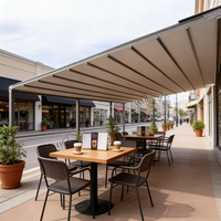 Auvent rétractable de luxe en alliage d'aluminium de qualité supérieure, monté sur le toit, avec bras pliables, pour cafés, restaurants, auvent anti-pluie, maison moderne
