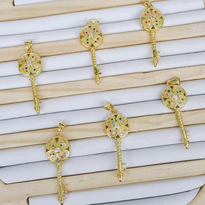 Cz8713 độc đáo 18K vàng mạ đồng thau Mặt dây chuyền Trinh Nữ Mary Lady guadalupe mề đay CZ kim cương Pave chuồn chuồn tim sao báo quyến rũ - Product Image 3