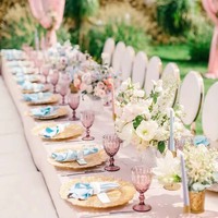 Meilleures ventes d'assiettes rondes en or pour récifs de 13 pouces Chargeurs de table en plastique écologiques pour mariages Thanksgiving Noël