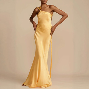 <span class=keywords><strong>Abbigliamento</strong></span> Femminile Europeo e Americano Primavera Estate, Abito da Sera in Raso con Spalla Asimmetrica, Aderente, <span class=keywords><strong>Casual</strong></span> e alla Moda - Product Image 1