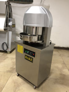 Petit diviseur de pâte électrique avec une plage de division de 30 à 180g et 36 pièces à la fois <span class=keywords><strong>en</strong></span> stock au meilleur prix Facile à utiliser - Product Image 5