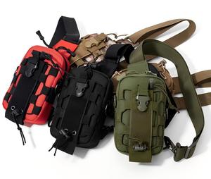Sac de poitrine tactique multifonctionnel pour hommes avec fermeture éclair, design uni, en nylon, pour le sport - Product Image 1