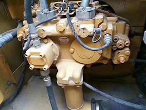 Excavatrice sur chenilles hydraulique d'occasion CAT 325D, grand modèle, livraison gratuite, prix bas, nouveau modèle, excavatrice agricole - Product Image 5