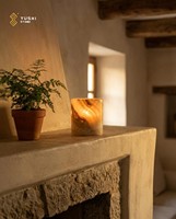 Lampe de table en onyx translucide YUSHI, style moderne et luxueux, éclairage d'ambiance en pierre naturelle pour projets de design haut de gamme