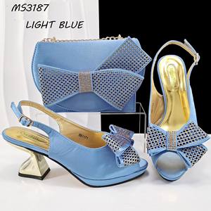 أحدث أحذية فستان الخوخ الإيطالي الكعب المنخفض بالجملة وحقيبة مطابقة مجموعة النساء على الطراز النيجيري - Product Image 4