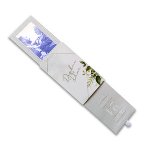 <span class=keywords><strong>4</strong></span>.3 pouces, dépliant vidéo avec boîte-cadeau, tampon chaud en or et carte vidéo LCD revêtue UV et courrier vidéo. - Product Image 6