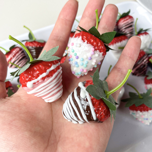 Présentoir de fruits trempés au chocolat fraise, finition brillante, délicates gouttes, pour desserts, présentoirs de café frais, cadeaux et objets décoratifs - Product Image 6
