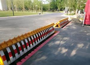 เครื่องกั้นถนนไฮดรอลิกอัตโนมัติ ป้องกันการชน ทนทานต่อแรงกระแทก ราคาจากโรงงาน สำหรับป้องกันยานพาหนะที่ก่อการร้าย - Product Image 3