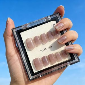 Hochwertige Süße Handgemachte Künstliche Fingernägel mit Rosa Herzdesign zum Aufkleben - Product Image 1