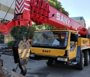 Grúa SANY QY50C Usada de 50 Toneladas, Grúa Móvil de 4 Ejes con Pluma Telescópica de 42.5m, Motor Cummins, Grúa Sany QY50C de Segunda Mano - Product Image 1
