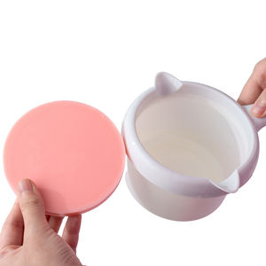 Prix usine 500cc Matériaux de qualité alimentaire <span class=keywords><strong>Recyclable</strong></span> Résistance aux hautes températures Pot de <span class=keywords><strong>cire</strong></span> en silicone Bol de <span class=keywords><strong>cire</strong></span> en silicone avec poignée - Product Image 1