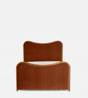 Meubles sur mesure, design de chambre à coucher, lit king-size, tissu en velours, rouille