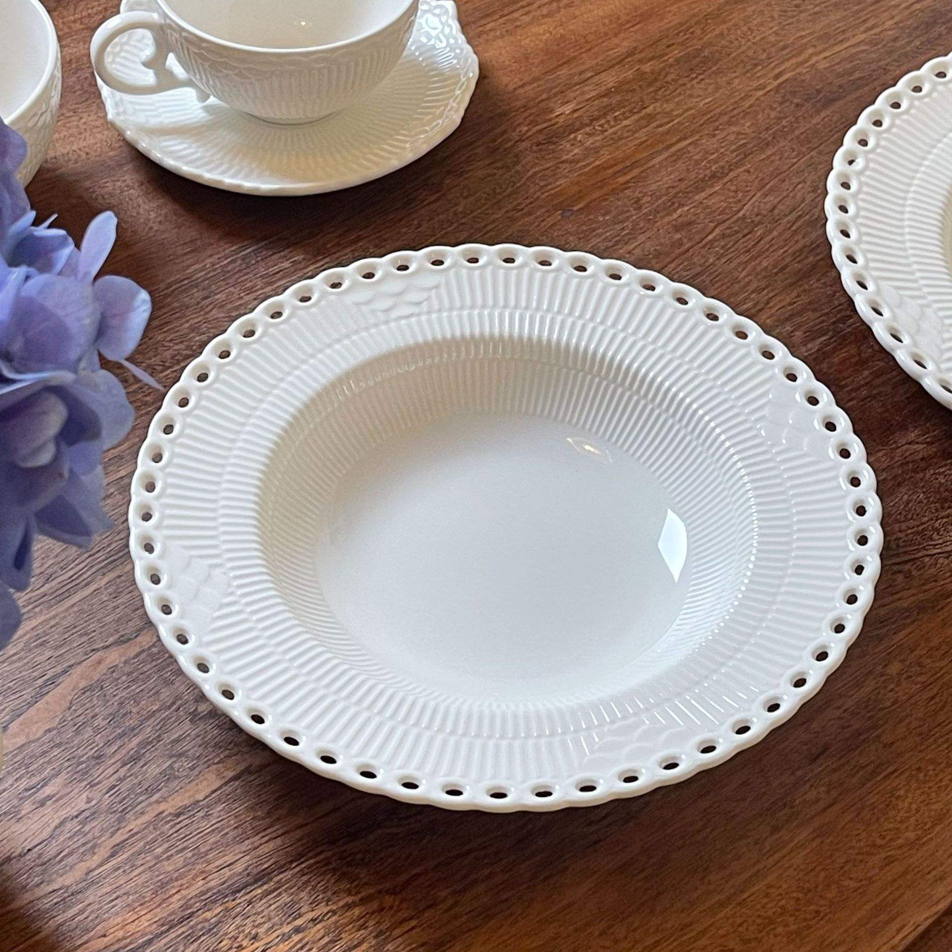 Plaque profonde de 9 pouces