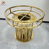 Table de dessert de luxe en acier inoxydable doré avec plateau en verre trempé et base en métal pour mariage, hôtel et événements - Vente en gros