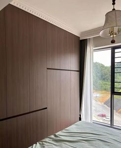 Modern Hot Saling Bedroom Furniture for Sale <b>White</b> Solid <b>Wood</b> Closet Cloakroom Sets <b>Wardrobe</b> Designs - Product Image 2