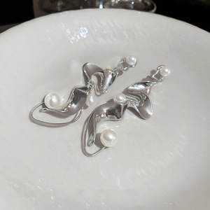 Orecchini Pendenti a Forma di Spirale Irregolare per Donne, Accessori per Orecchie Semplici e alla Moda per Uso Quotidiano - Product Image 4