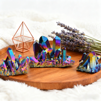 Robin Crystal Wholesale Grappes de quartz Aura plaqué titane, spécimen de cristal de guérison naturel, pierres brutes arc-en-ciel