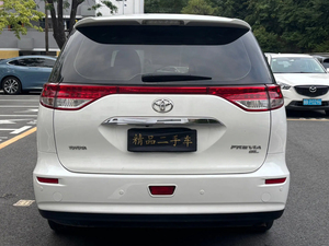 Voiture d'occasion en parfait état <span class=keywords><strong>à</strong></span> <span class=keywords><strong>vendre</strong></span>, <span class=keywords><strong>Toyota</strong></span> <span class=keywords><strong>Previa</strong></span> 2005, hayon, boîte manuelle, carburant diesel, état d'occasion, intérieur foncé, sièges en tissu - Product Image 5