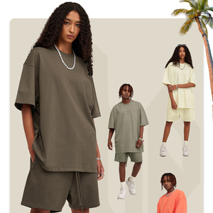 Ensemble T-shirt décontracté et short en maille pour homme, 100 % coton uni, avec design respirant pour l'été - Product Image 2