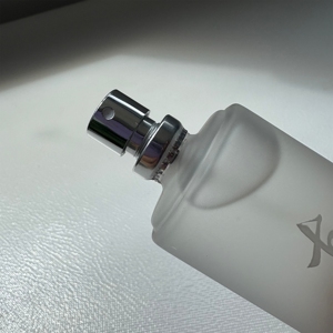 น้ำหอมผู้ชายติดทนนาน 4-7 ชั่วโมง ขวดแก้วสีดำ บอดี้สเปรย์ กลิ่นอู๊ด น้ำหอมสำหรับผู้หญิง โอ เดอ พาร์ฟูม โคโลญจน์ น้ำหอมผู้ชาย - Product Image 5