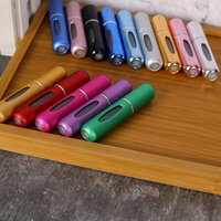Vente en gros Parfum Vaporisateur 5ML Remplissage Portable Recyclable Parfum Bouteille Remplissage Multi Couleurs Logo Privé Vaporisateur