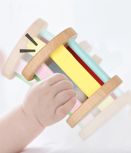 Gros arc-en-ciel bois <span class=keywords><strong>hochet</strong></span> <span class=keywords><strong>Montessori</strong></span> cylindre roulant tambour cloche avec manche en bois bébé jouets musicaux jouets éducatifs - Product Image 4