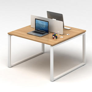 Anpassbare modulare Holz Metall Büro Schreibtisch Open Panel Office Workstation für 2 4 6 Personen Büro - Product Image 4