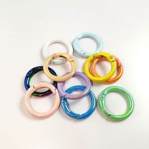 Porte-clés en métal de haute qualité, pas cher, avec boucle ronde en alliage coloré par électrolyse UV, pour accessoires de bricolage - Product Image 5