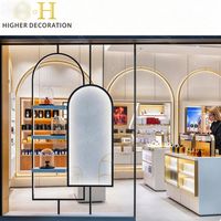 Kiosque d'exposition de parfums rétroéclairé sur mesure avec étagères en verre, vitrine de vente au détail pour boutique de centre commercial