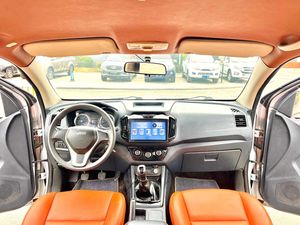 Isuzu Rui <span class=keywords><strong>Mai</strong></span> 2.0T LHD Pickup Usato del 2018, Cassone Esteso di Lusso, Manuale, Autonomia 420km, Copertura Elettrica del Cassone - Product Image 6