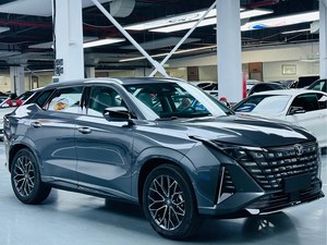 Changan UNI-Z 2025 d'occasion, 1.5T Turbo Essence, SUV Édition Premium, Conduite à Gauche, Transmission Automatique, Sièges Élec - Product Image 2