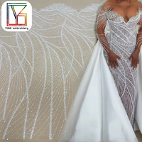 Tissu en dentelle africaine perlée très prisé, tissu en tulle perlé, tissu en dentelle blanche à sequins pour robe de bal et robe de mariée