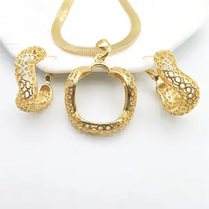 Oem/Odm Bridal Wedding Gold Plated Brass Necklace And Earring Arabic Dubai Gold Jewellery Designs Jewelry Sets For Women