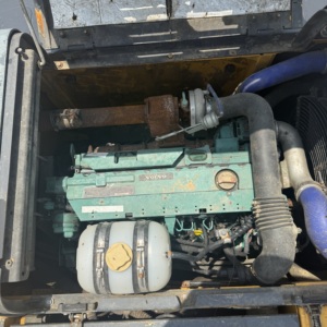 Excavatrice VOLVO EC240B d'occasion à bas prix, 24 tonnes, pelle hydraulique sur chenilles d'origine, qualité importée - Product Image 4